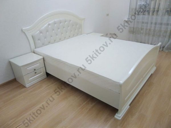 Кровать с мягким изголовьем 160*200 Венера, беж в Москве купить в интернет магазине - 5 Китов