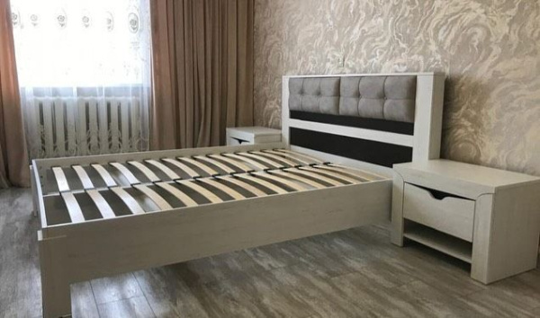 Комплект спальни Гарда белая (Кровать 1,6, тумба прикроватная 2шт., комод с зеркалом, шкаф 4-х дверный) в Москве купить в интернет магазине - 5 Китов
