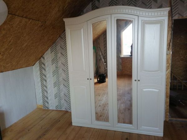 Комплект спальни Венера беж (кровать 1,8, тумба прикроватная 2 шт., комод с зеркалом, шкаф 4-х дверный) в Москве купить в интернет магазине - 5 Китов