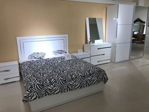 Кровать с подъёмным механизмом 1,6*2,0 Венеция белая глянцевая в Москве купить в интернет магазине - 5 Китов