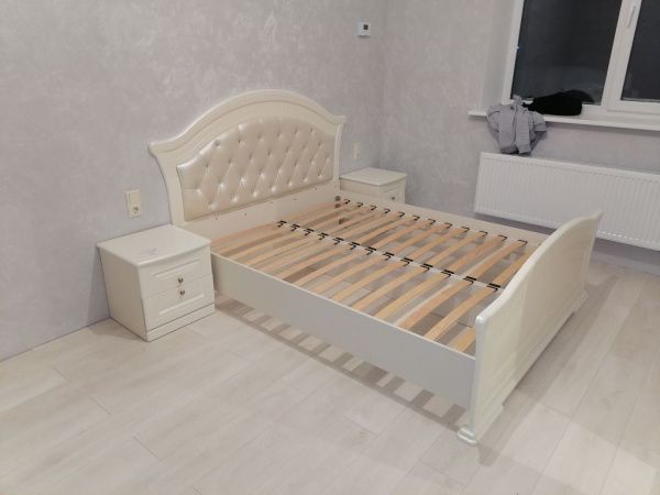 Кровать с мягким изголовьем 180*200 Венера, беж в Москве купить в интернет магазине - 5 Китов