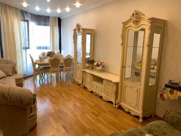 Комплект гостиной Джоконда, крем глянец Эра (2 витрины, тумба ТВ) в Москве купить в интернет магазине - 5 Китов