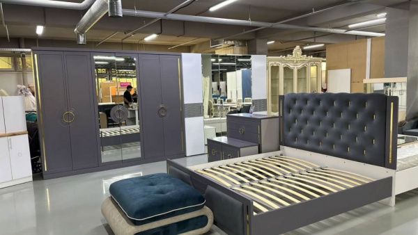 Спальный гарнитур Бодрум серый с 6-и дверным шкафом в Москве купить в интернет магазине - 5 Китов