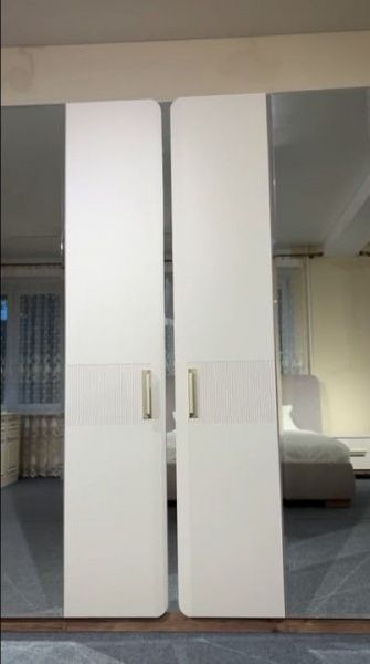 Спальный гарнитур Агния сатин в Москве купить в интернет магазине - 5 Китов