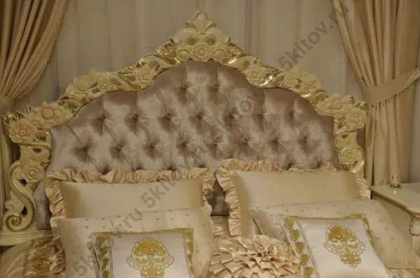 Комплект спальни Венеция KRS (кровать 1,8м, 2 тумбы, туал.стол. с зерк., шкаф 5-ти дверный) в Москве купить в интернет магазине - 5 Китов