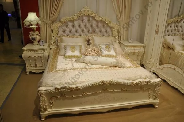 Комплект спальни Венеция KRS (кровать 1,8м, 2 тумбы, туал.стол. с зерк., шкаф 5-ти дверный) в Москве купить в интернет магазине - 5 Китов