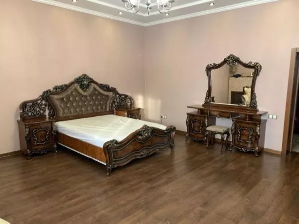 Комплект спальни Джоконда, корень дуба глянец, Эра (кровать 1,8, тумба 2 шт., туалетный стол с зеркалом, пуф, шкаф 5 дверей) в Москве купить в интернет магазине - 5 Китов