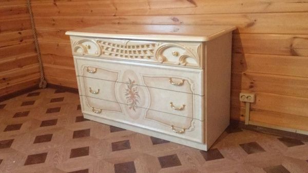 Комод с зеркалом Роза, беж глянец в Москве купить в интернет магазине - 5 Китов