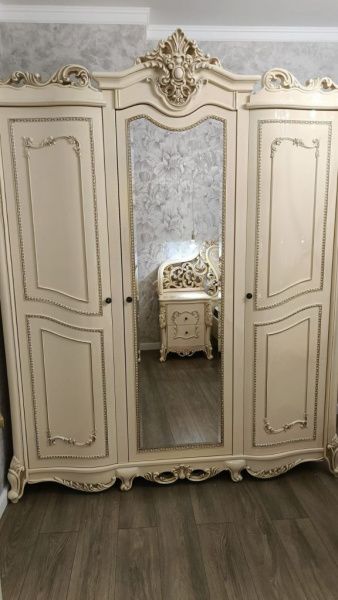 Шкаф 3 двери Джоконда, крем глянец, Эра в Москве купить в интернет магазине - 5 Китов