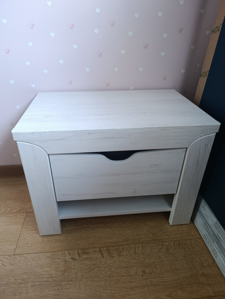 Комплект спальни Гарда белая (Кровать 1,8, тумба прикроватная 2шт., комод с зеркалом, шкаф 4-х дверный) в Москве купить в интернет магазине - 5 Китов