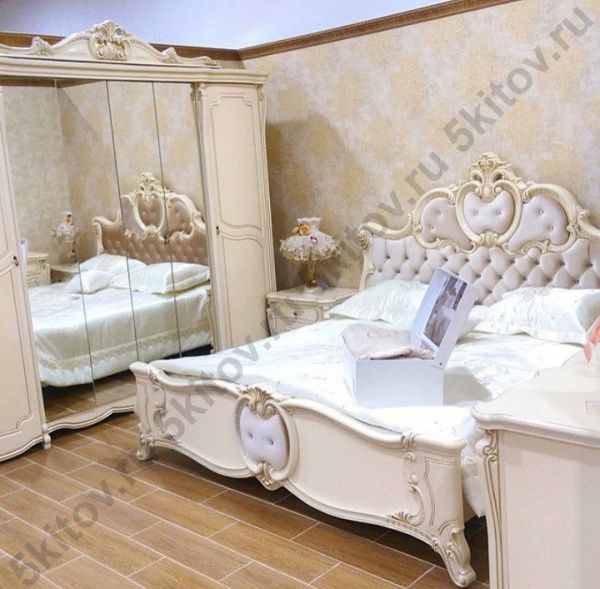 Комплект спальни Лорена АРД, крем (кровать 1,8, тумба прикроватная 2шт., туалетный столик с зерк, пуф, шкаф 6дв.) в Москве купить в интернет магазине - 5 Китов