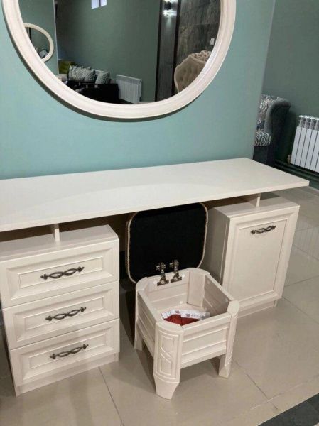 Туалетный стол с зеркалом и пуфом Адель АРД, беж  в Москве купить в интернет магазине - 5 Китов