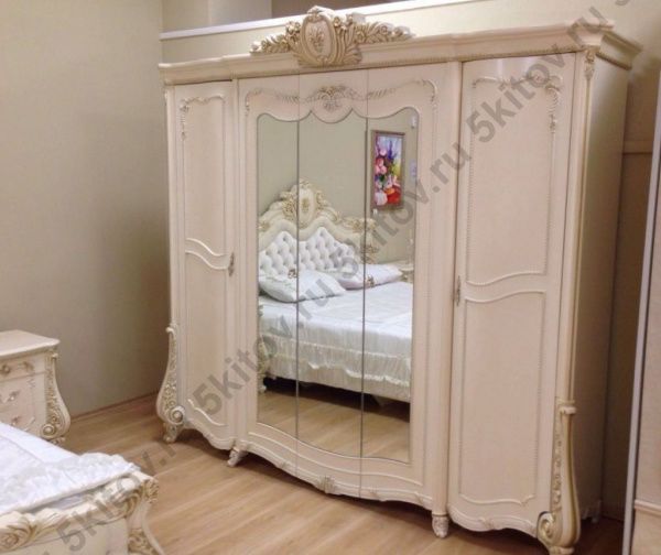 Комплект спальни Монреаль АРД, крем (кровать, тумба прикроватная 2шт., туалетный столик с зерк, шкаф 5дв.) в Москве купить в интернет магазине - 5 Китов