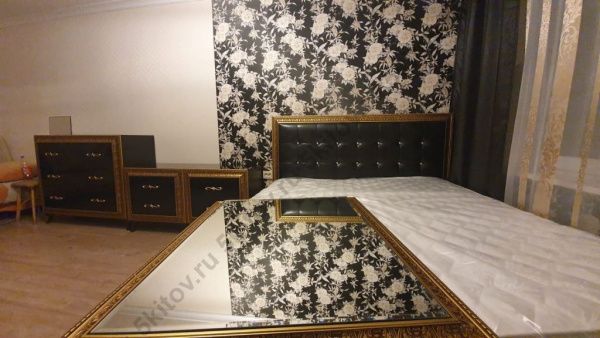 Комплект спальни Дана (кровать 1,6, тумба прикроватная-2шт., комод с зеркалом, шкаф 4-х дверный), белый или черный в Москве купить в интернет магазине - 5 Китов
