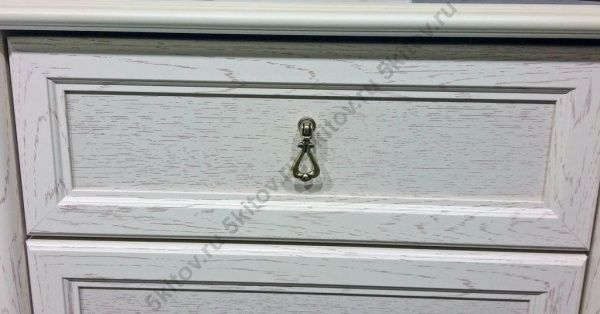 Шкаф 3-х дверный для белья Венеция (без зеркал), дуб седан в Москве купить в интернет магазине - 5 Китов