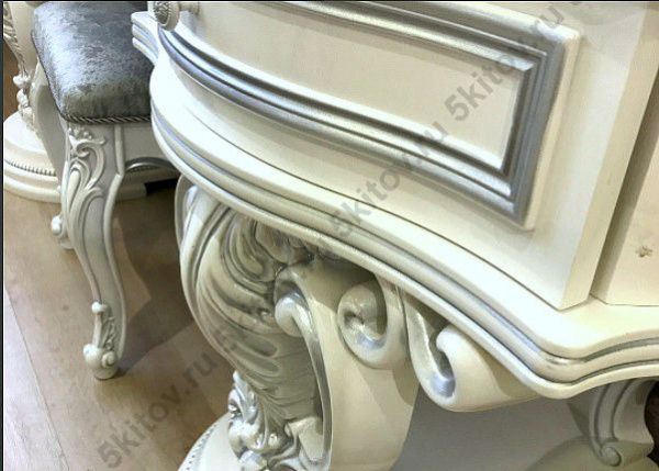 Туалетный стол с зеркалом + пуф Марелла, белый с серебром в Москве купить в интернет магазине - 5 Китов