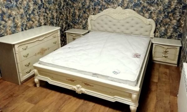 Комплект спальни Диана крем глянец (кровать 1,6, тумба прикроватная 2шт., комод с зеркалом, шкаф 6-ти дверный) в Москве купить в интернет магазине - 5 Китов