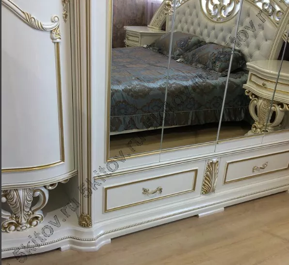 Комплект спальни Марелла (кровать 1,8, тумбы 2 шт, туал.стол, шкаф 6-ти двер.), белый с золотом в Москве купить в интернет магазине - 5 Китов